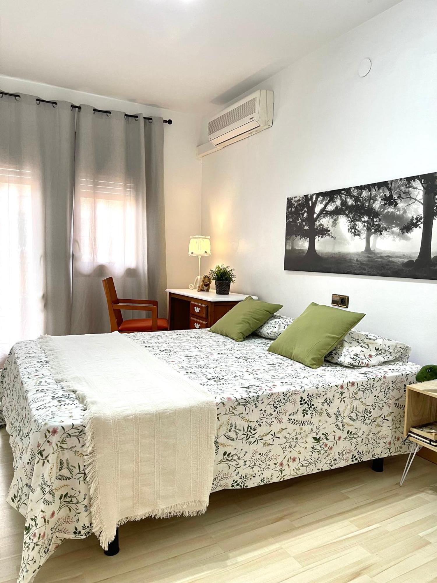 Alojamiento Turistico Casa Ela L'Aldea Exteriör bild